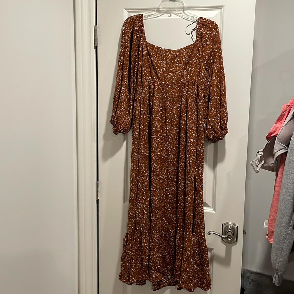 Pink blush Camel Floral 3/4 Sleeve Maternity Midi Dress